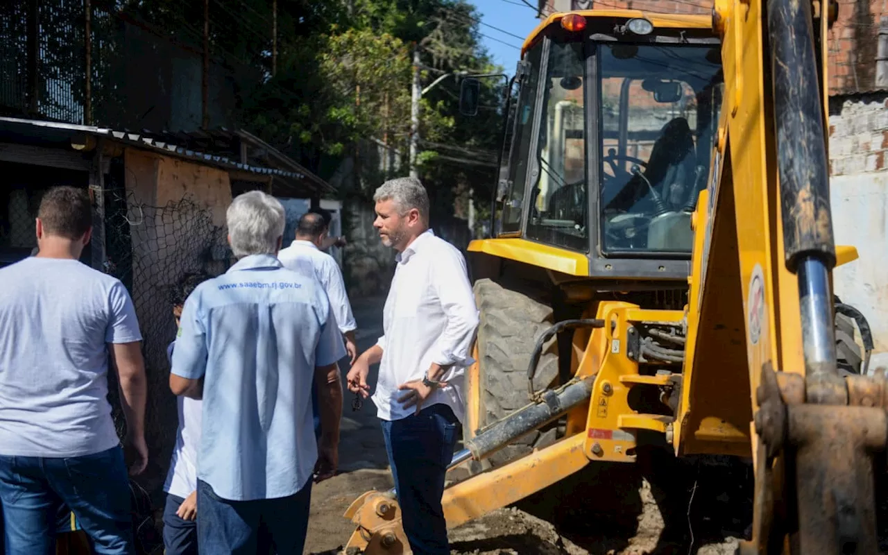 Prefeito de Barra Mansa acompanha obras nos bairros São Silvestre e Bom Pastor