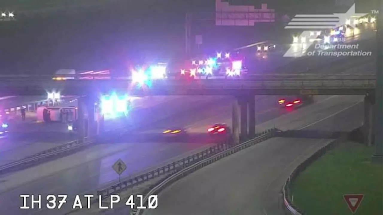 Rollover crash on Loop 410 East at I-37 causes delays on far Southeast Side