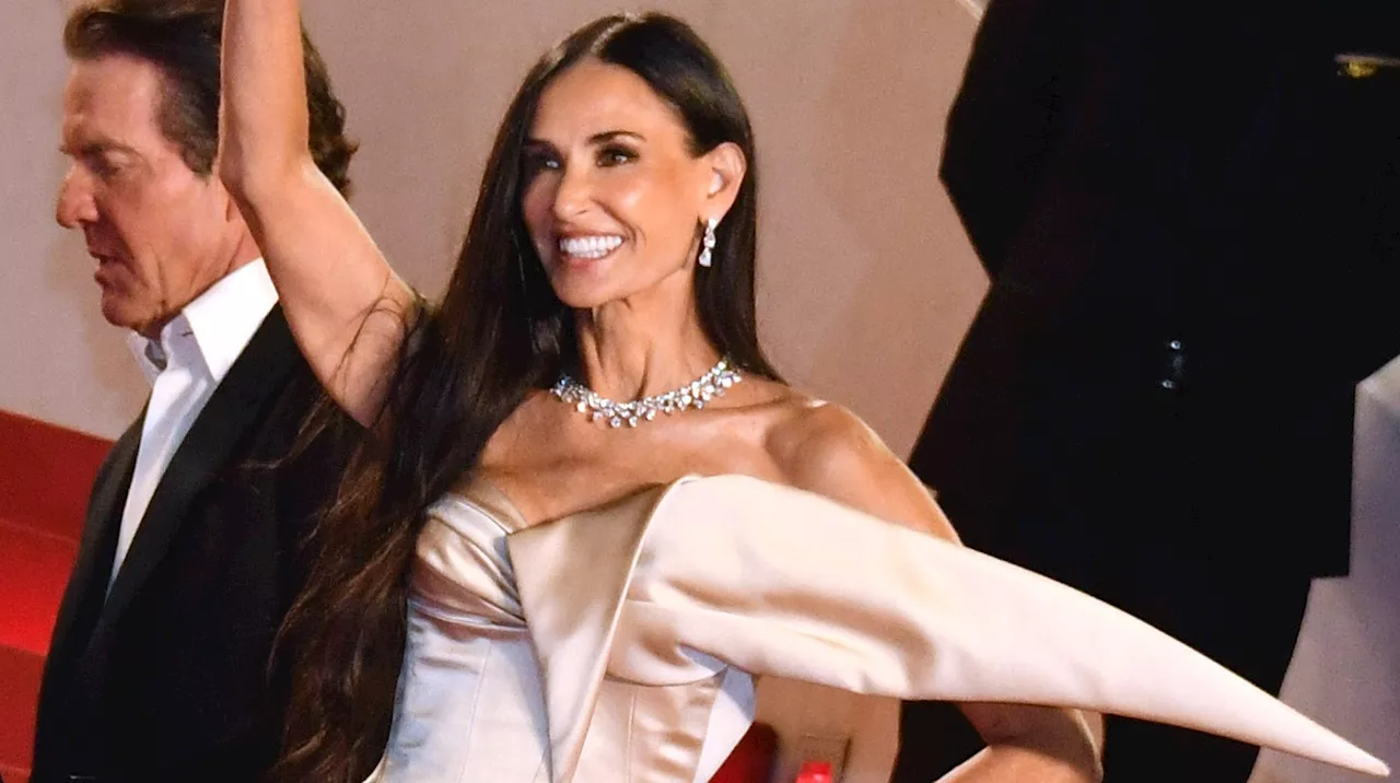 Festival de Cannes : Demi Moore flamboyante pour présenter le film d'horreur 'The Substance'