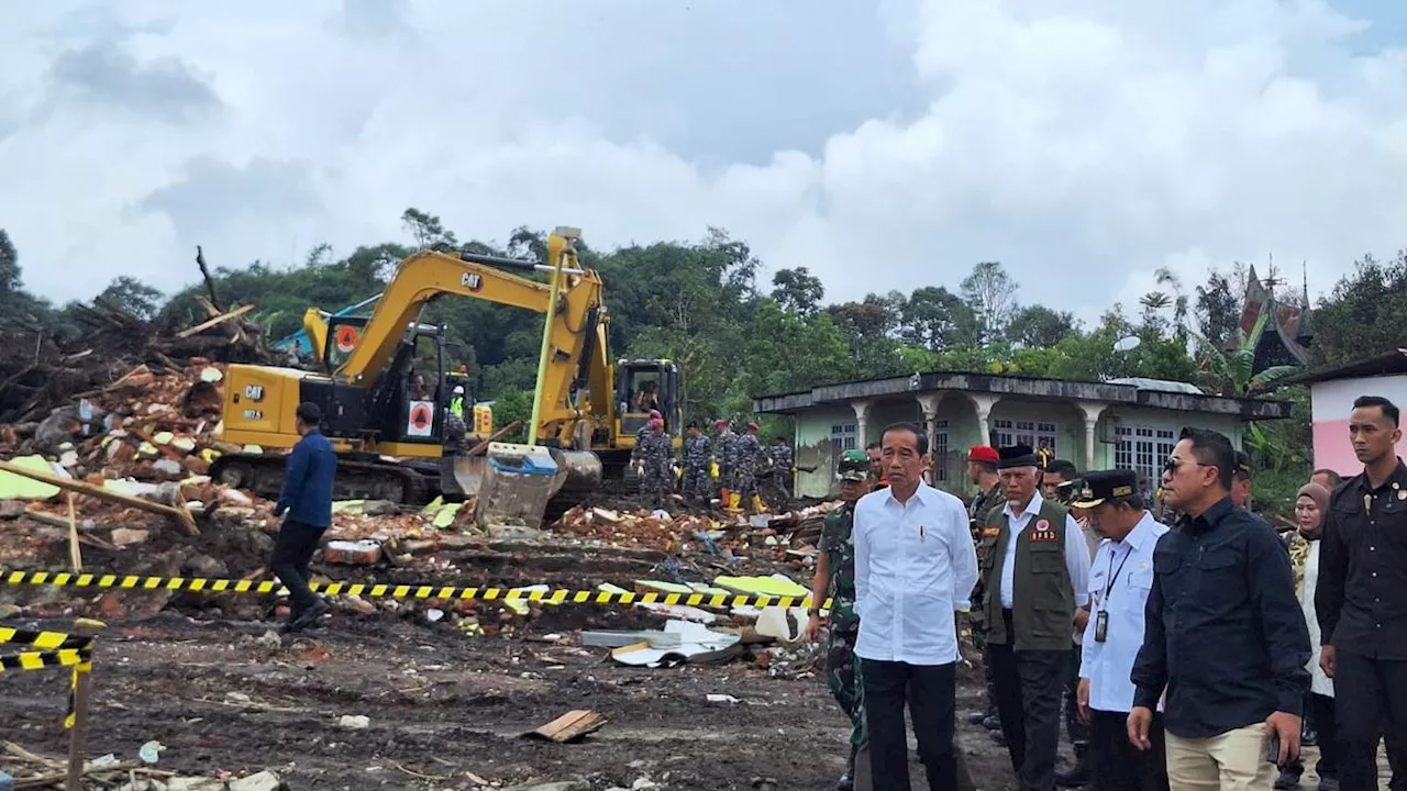 Jokowi Minta Pembangunan Jalan dan Jembatan Terdampak Banjir Sumbar Segera Diselesaikan