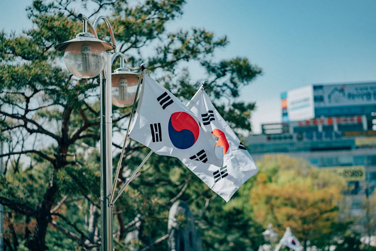 16 top AI firms make new safety commitments at Seoul summit—UK government