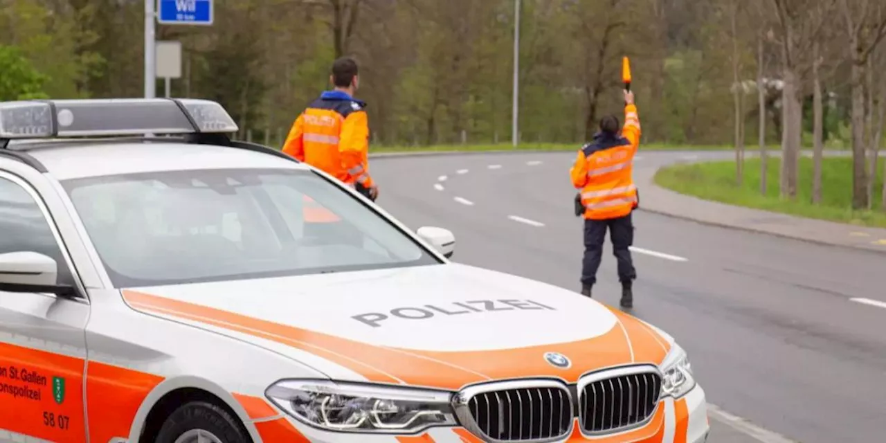 Mühlrüti SG: Mehrere Anzeigen bei technischen Verkehrskontrollen