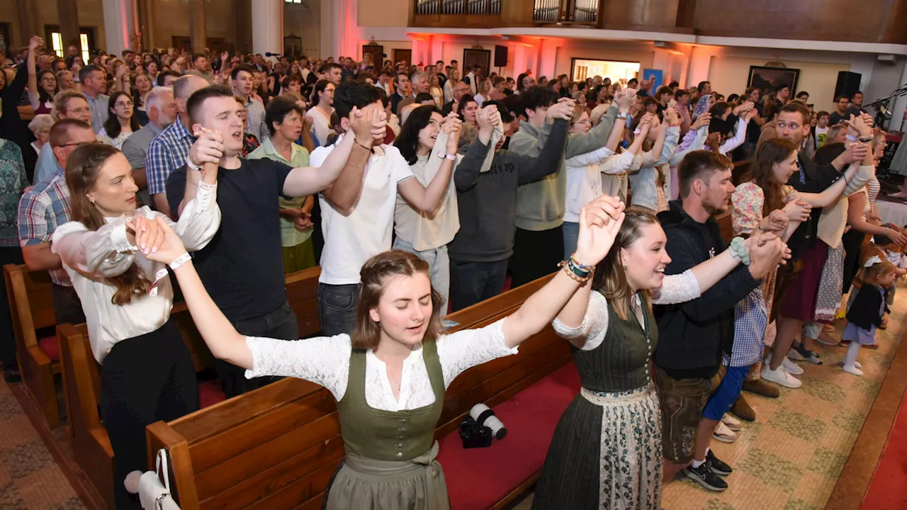 Pfingsten Mostviertel: Die tiefe Verbindung zu Gott hautnah erlebt