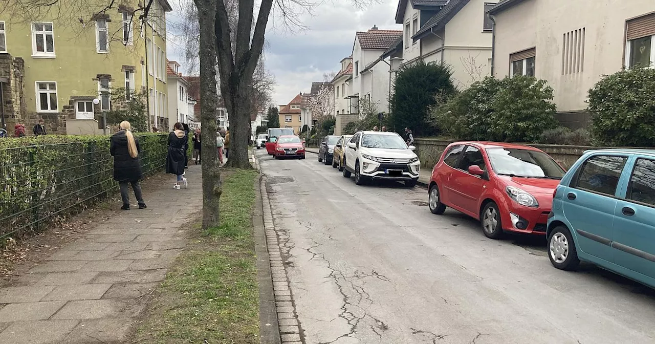 Das Fahrverbot für Elterntaxis vor zwei Herforder Schulen kommt