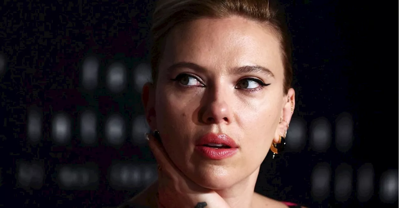 Scarlett Johansson «litiga» con OpenAI per la voce dell’intelligenza artificiale