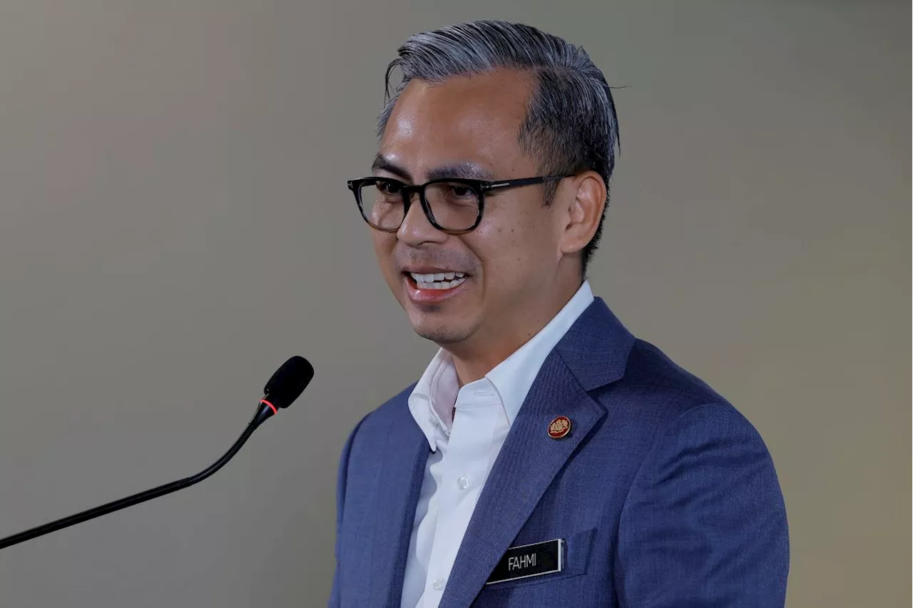 Telcos to finalise share subscription agreement within 20 days for 5G bid, says Fahmi