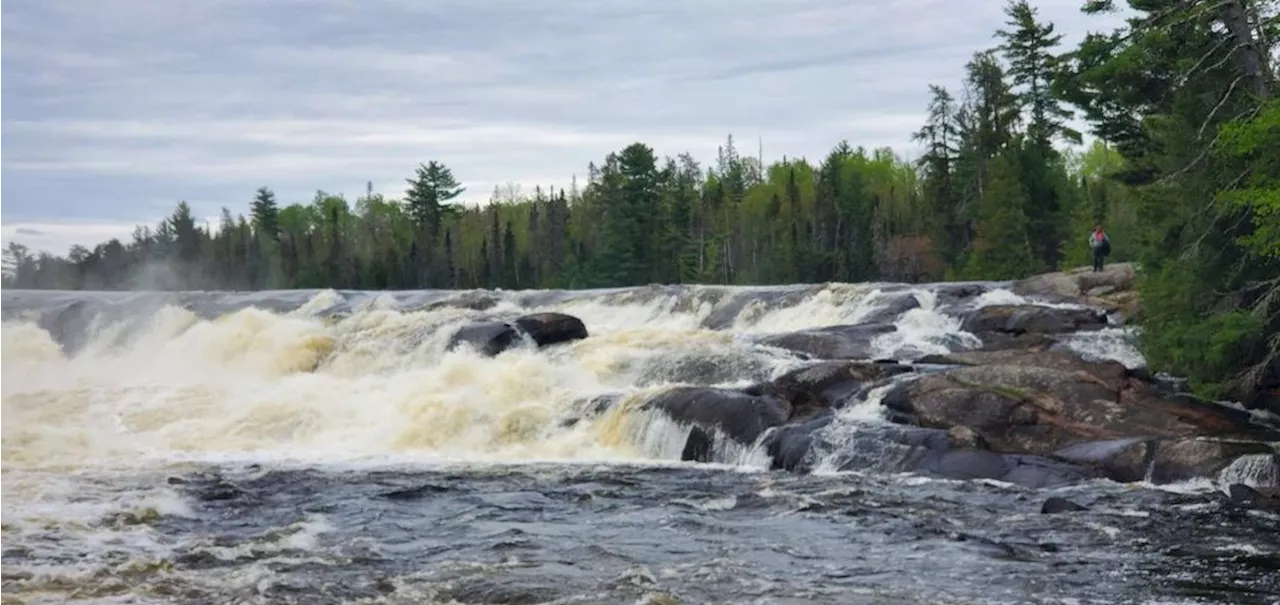 Two missing after canoes go over waterfall on Ontario/Minnesota border