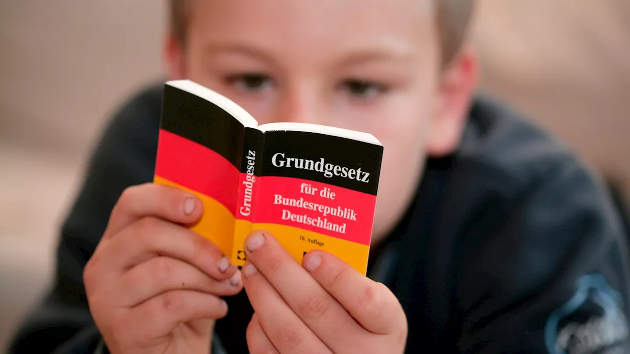 75 Jahre Grundgesetz: Aus dem Chaos eine Ordnung schaffen