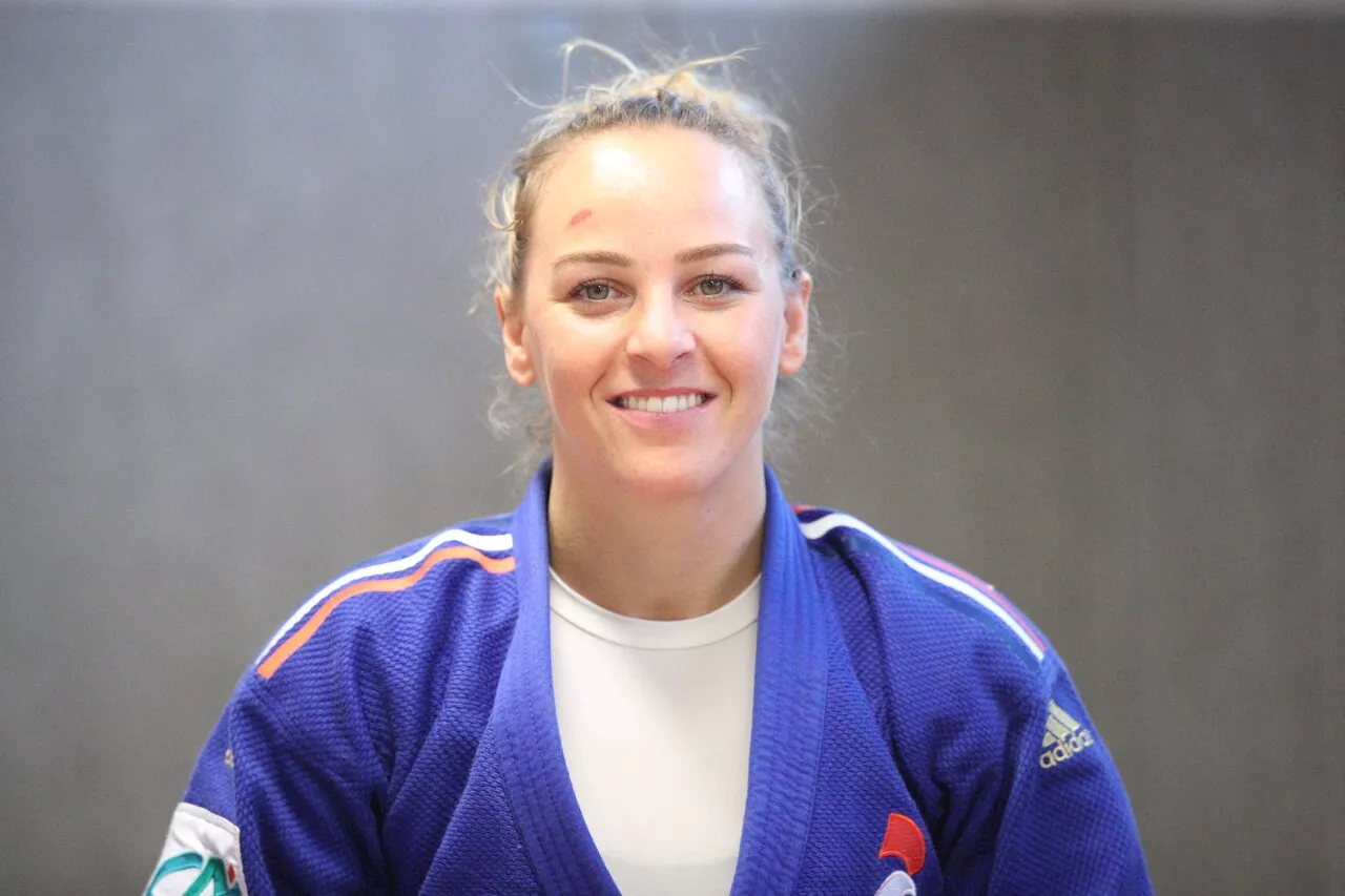 Championnats du monde de judo : la Française Margaux Pinot remporte la médaille d'or