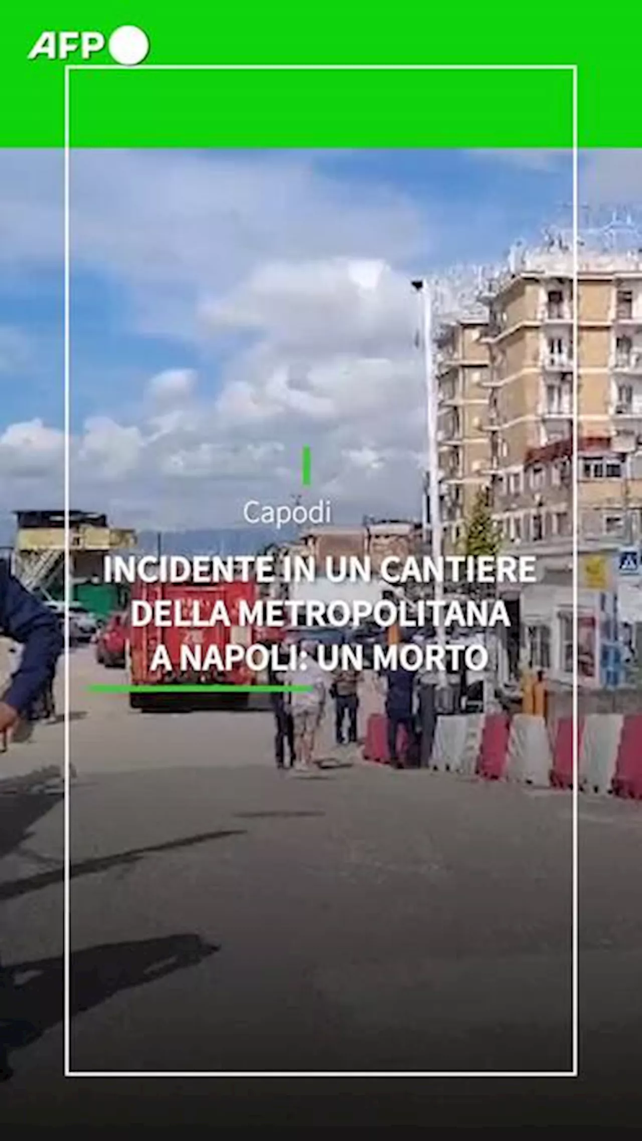 Incidente in un cantiere della metropolitana a Napoli, un morto