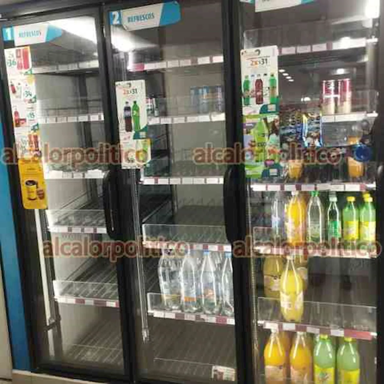 Empieza a escasear agua y refrescos embotellados en Coatzacoalcos