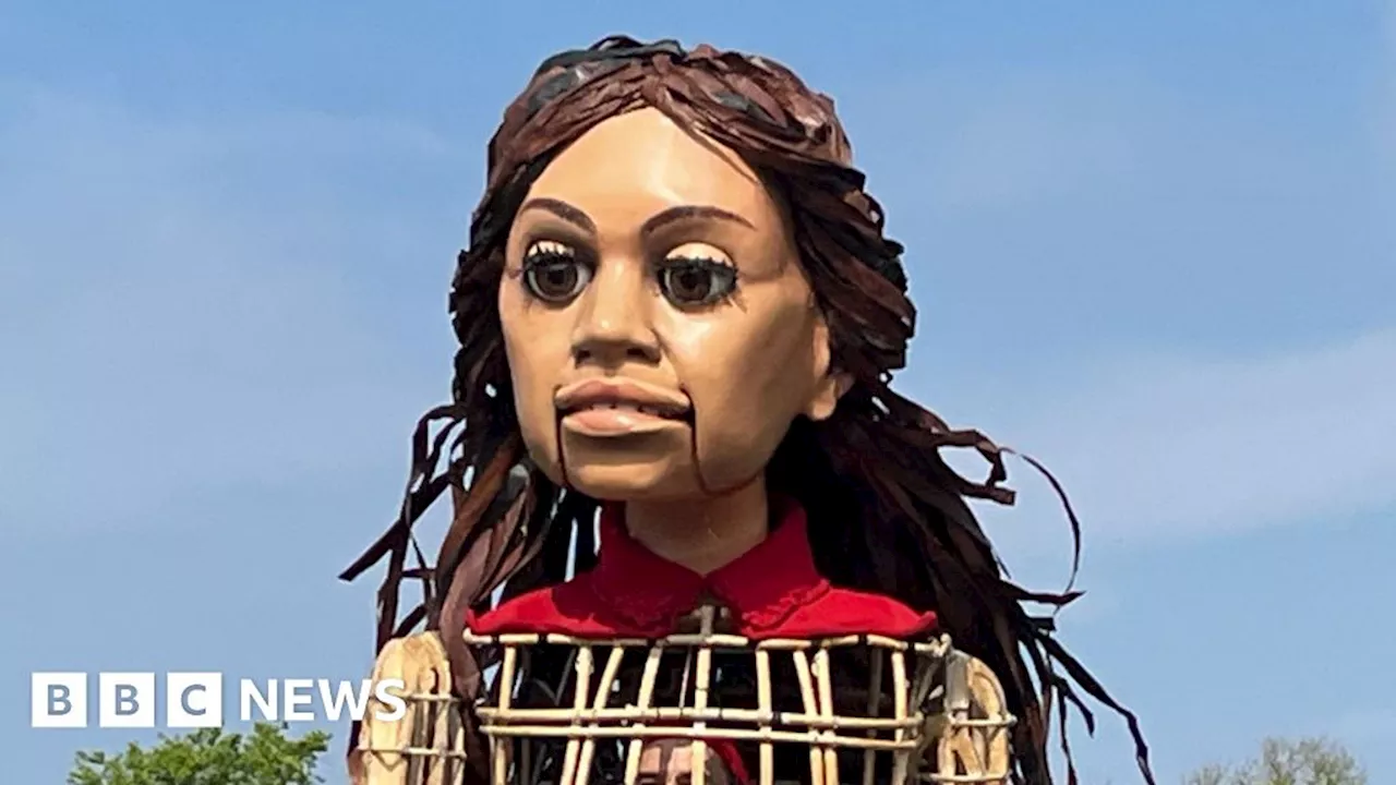 Little Amal: Londonderry welcomes refugee puppet to city