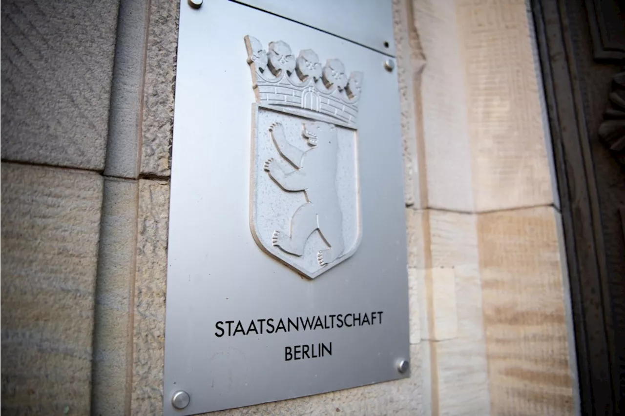 Berliner Ehepaar wegen Todes einer Pflegebedürftigen angeklagt: „Maden in den Wunden“