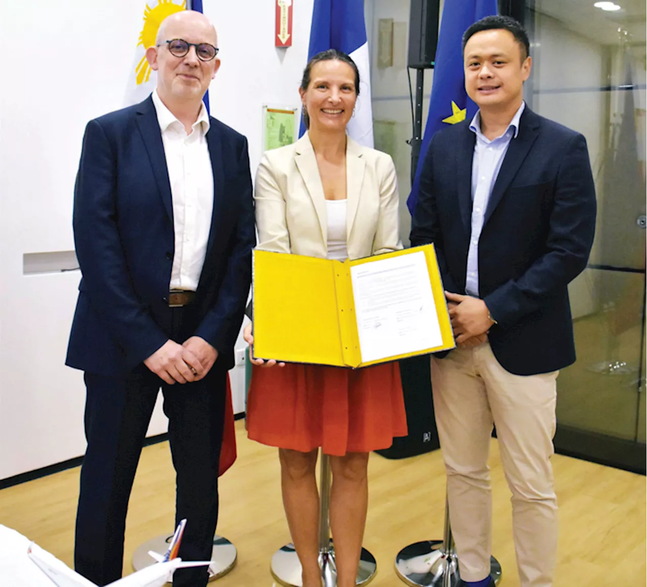 French envoy leads launch of sustainable aviation tool: PAL pilots embrace eco-friendly flying; first in Asia