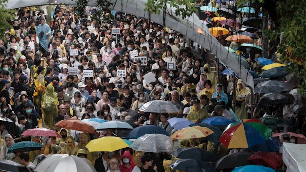 Taiwan’s youth protest plans by lawmakers favoring closer China ties to tighten scrutiny of president