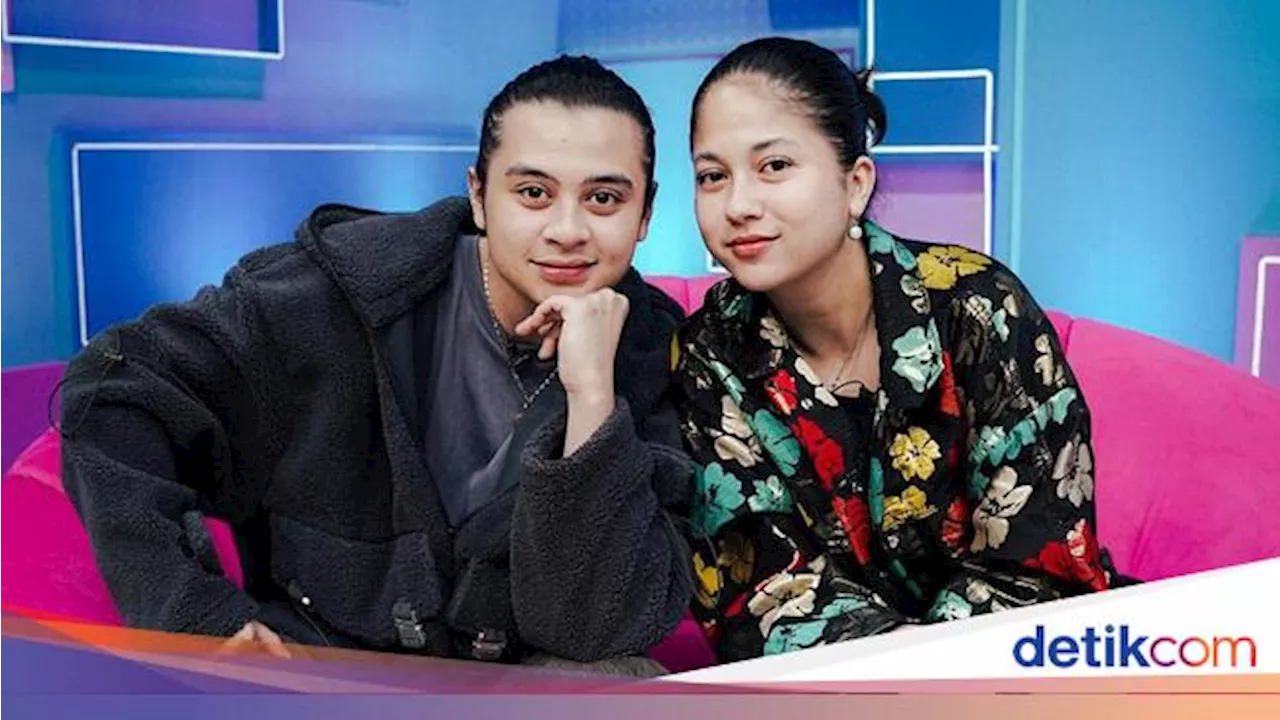 Sitha Marino Setengah Hati Bikin Prank Lamaran