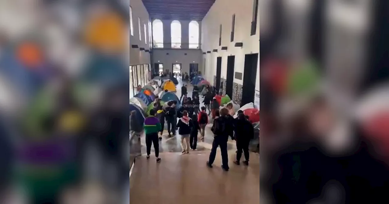 Rissa tra studenti e militanti di Lotta comunista all’acampada pro-Gaza della Statale di Milano