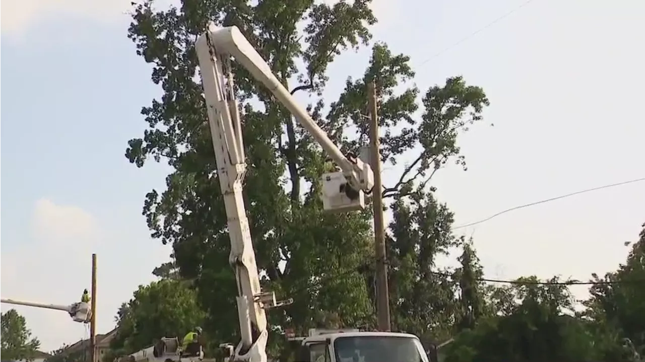 Houston storm: Houstonians grapple with lingering power outages, Centerpoint surpasses a restoration goal