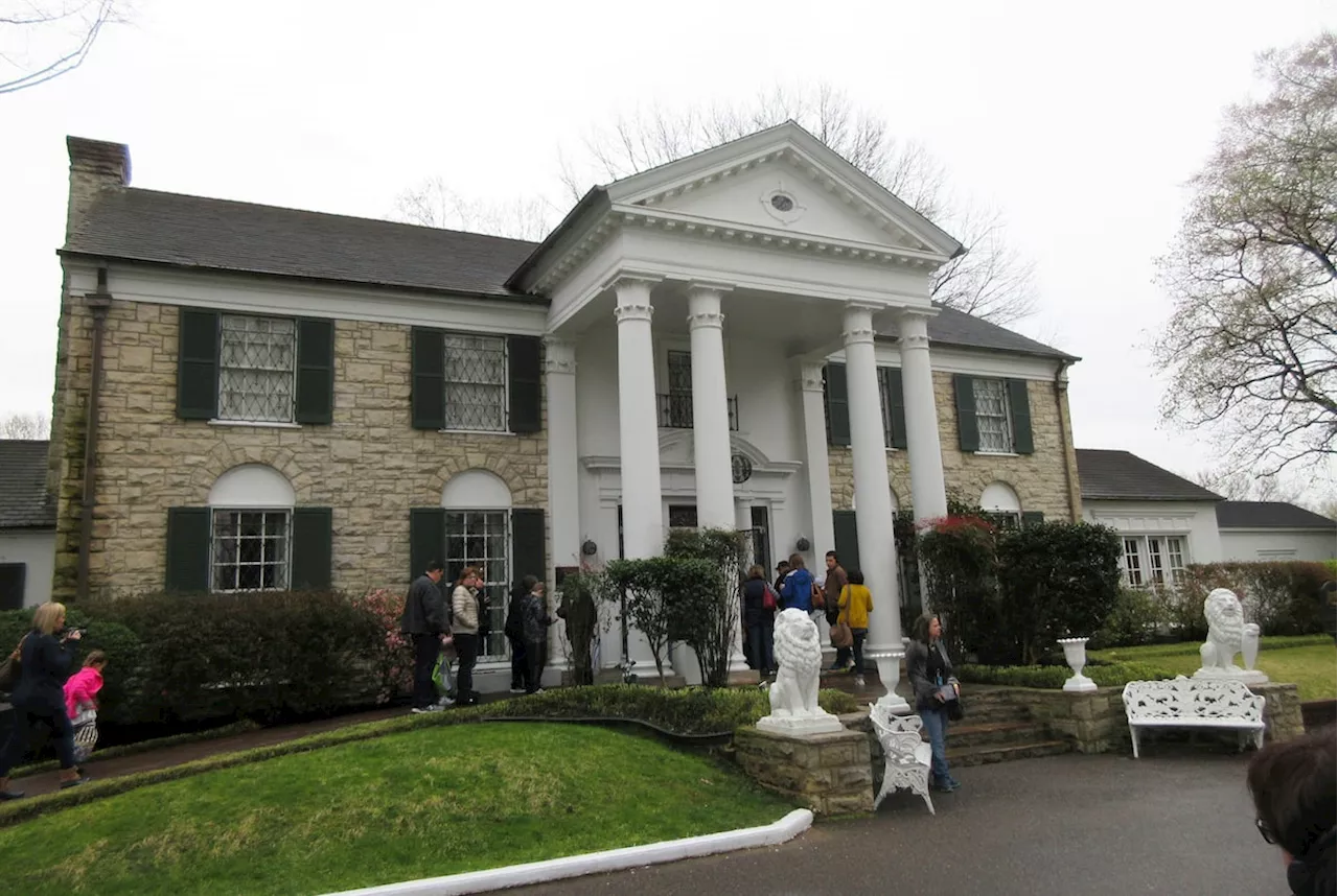 Judge in Tennessee blocks effort to put Elvis Presley’s former home Graceland up for sale