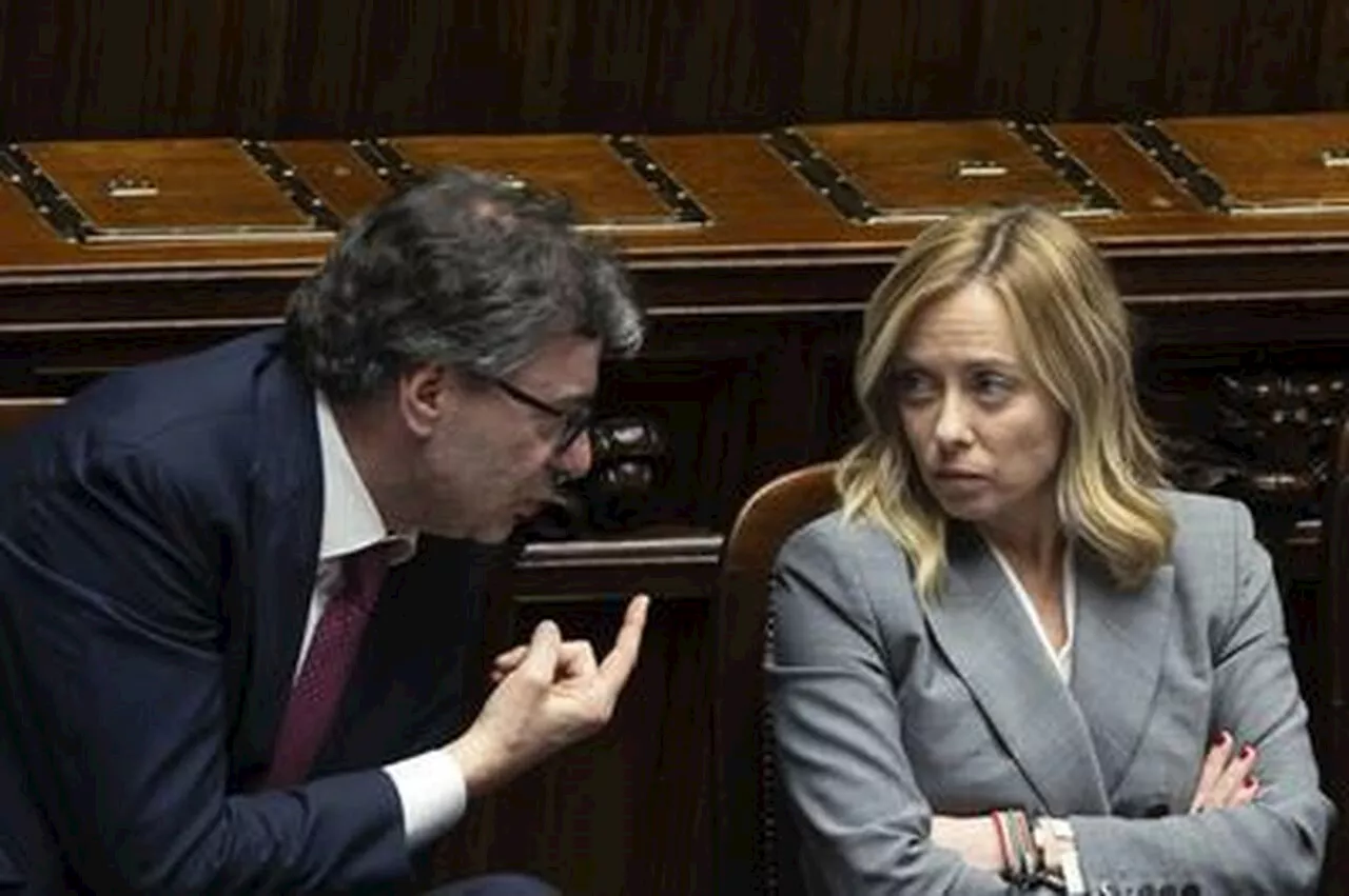 Redditometro, Meloni e Giorgetti spiazzati: poi scatta la richiesta a Leo: «Vieni a spiegare in Cdm»