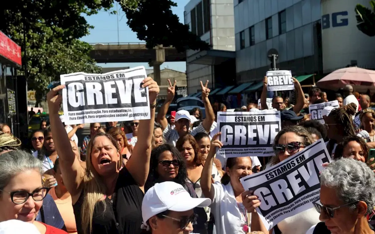 Servidores de hospitais federais pedem reajuste salarial em ato no Rio