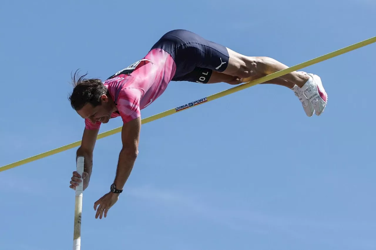 Athlétisme: à deux mois des JO, Renaud Lavillenie part à la chasse aux minima