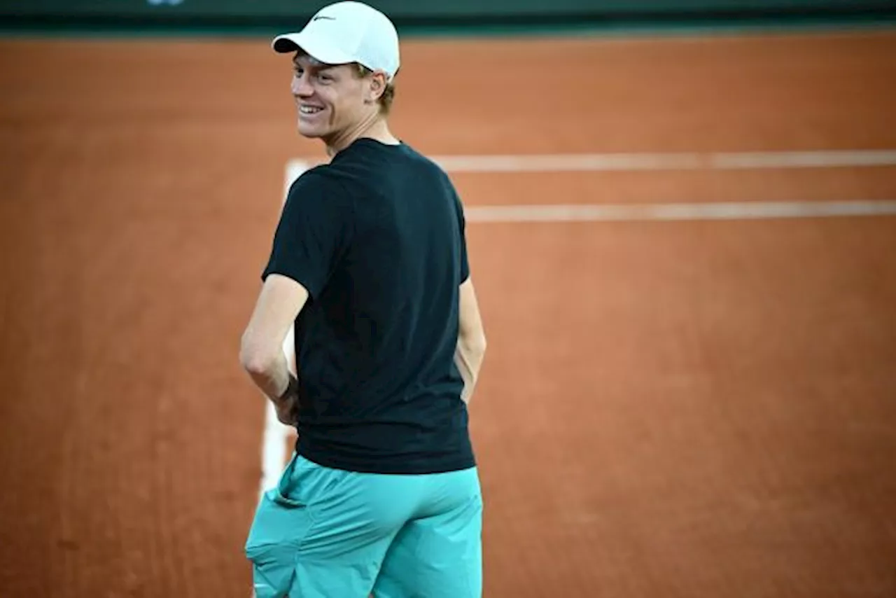 Premier entraînement à Paris pour Jannik Sinner, longtemps incertain pour Roland-Garros