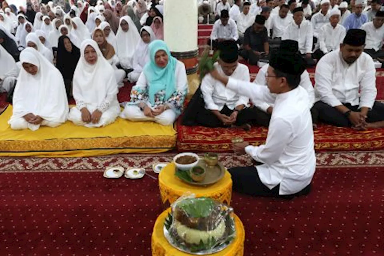 Pelepasan Jemaah Calon Haji di Aceh