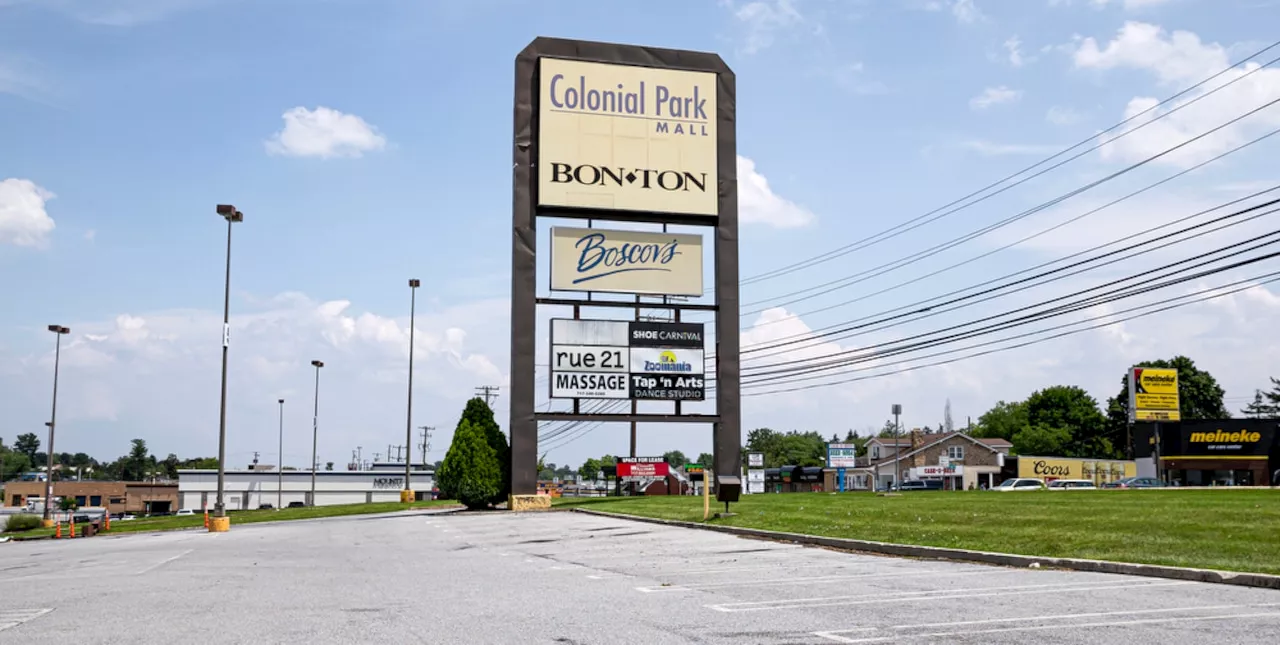 Months after buyer canceled deal to buy Colonial Park Mall, shopping center remains open