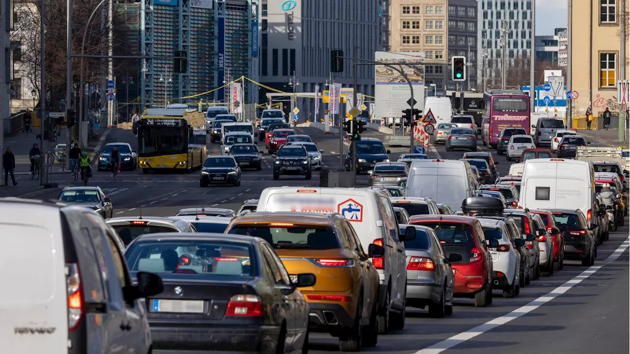 Wegen Tunnelarbeiten und Bundeswehrgelöbnis: Auf diesen Berliner Straßen ist am Mittwoch mit Einschränkungen zu rechen