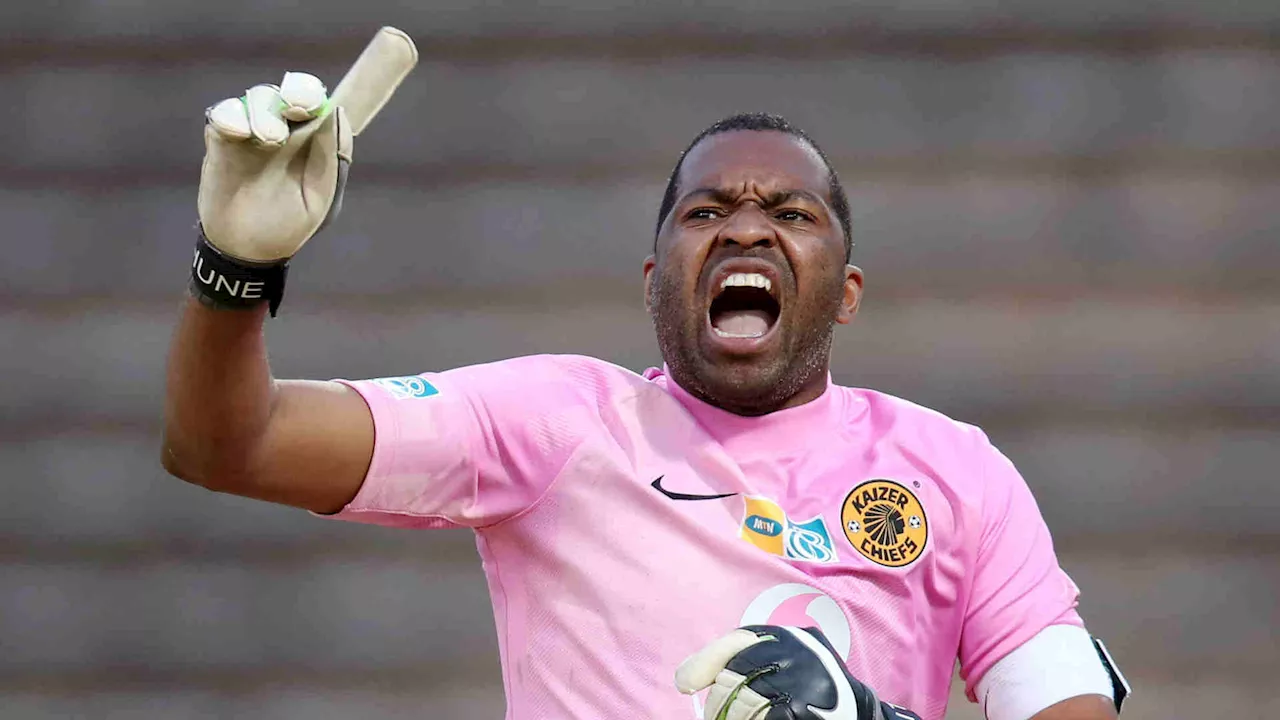 Kaizer Chiefs are disrespecting Itumeleng Khune says club legend