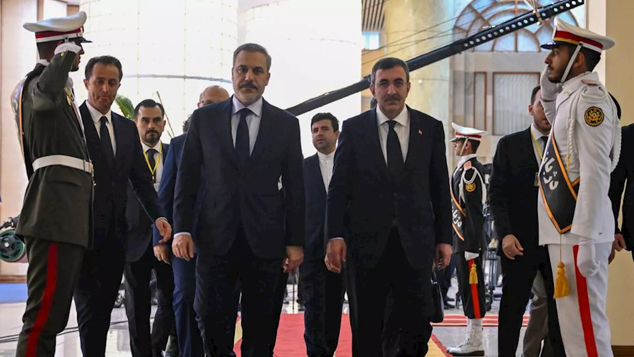 Turkish vice president, foreign minister attend Iranian president’s funeral