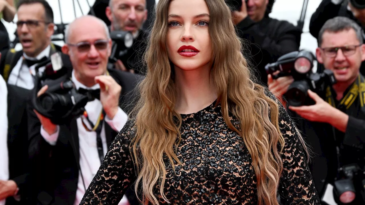 Barbara Palvin al Festival di Cannes 2024 in Michael Kors