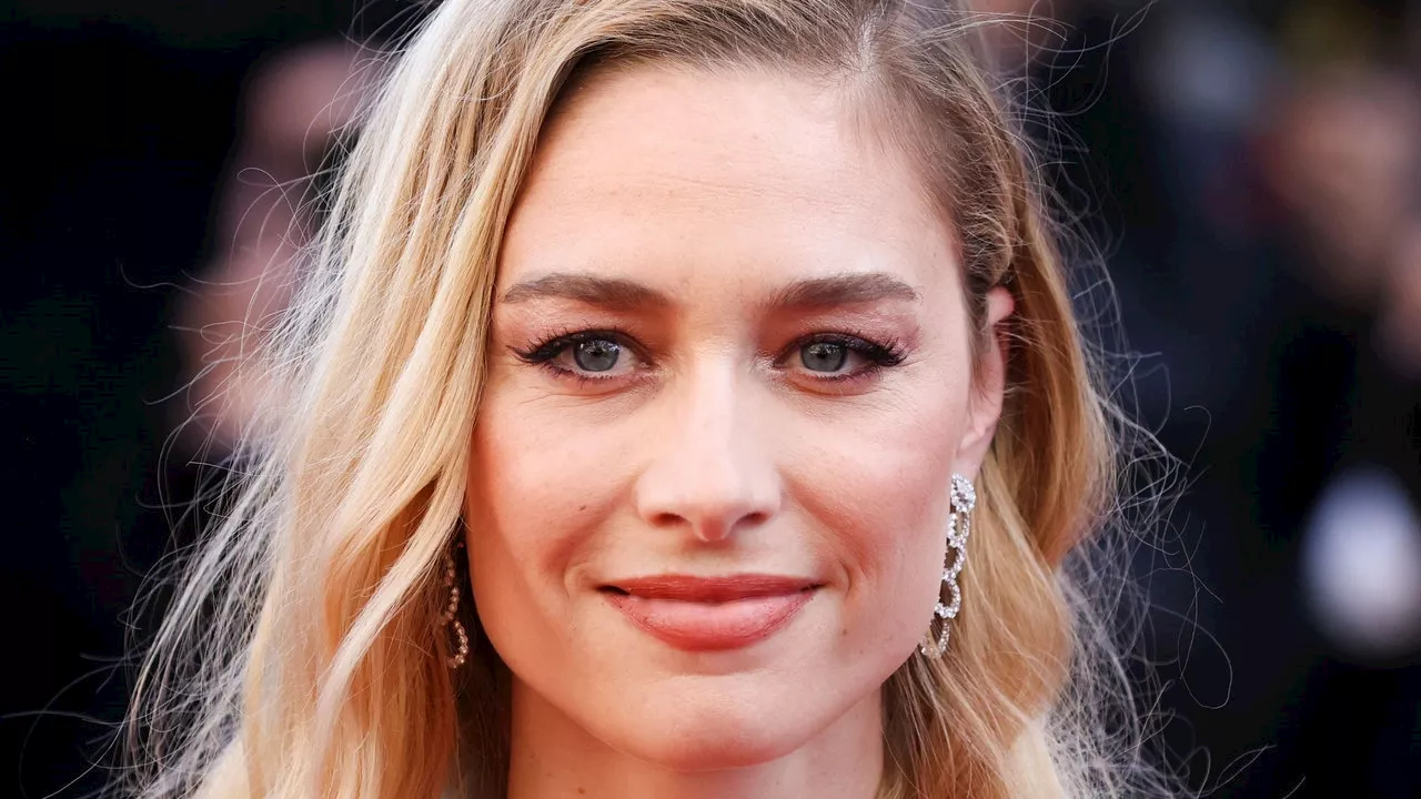 Beatrice Borromeo romantica al Festival di Cannes 2024 con look spinning di Dior