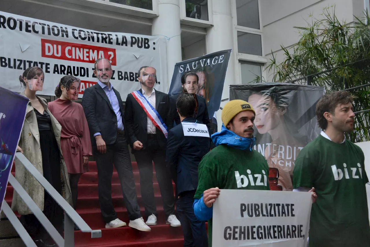 Pays Basque : 'L'agglo déroule le tapis rouge pour la pub' dénonce l'association Bizi!