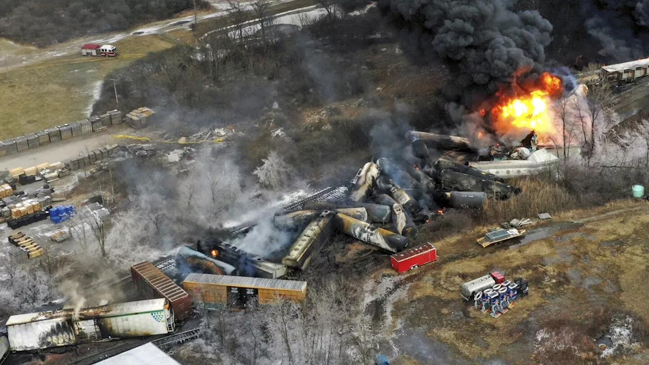 Norfolk Southern will pay modest $15 million fine as part of federal settlement over Ohio derailment