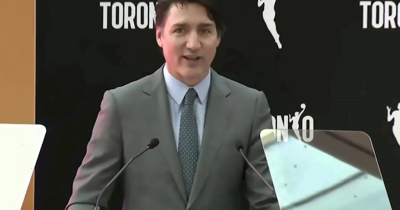 Trudeau fires off unprompted chirp at NHL's Gary Bettman during press conference