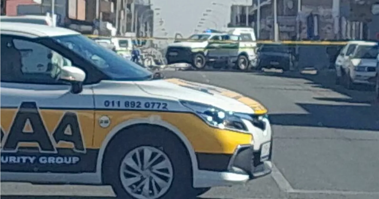 Man killed in hit-style shooting in Boksburg