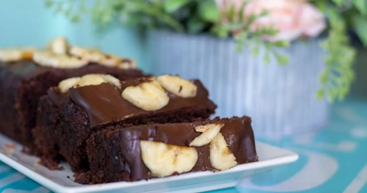 Budín de banana, chocolate y nuez: la receta de las abuelas para preparar una deliciosa merienda