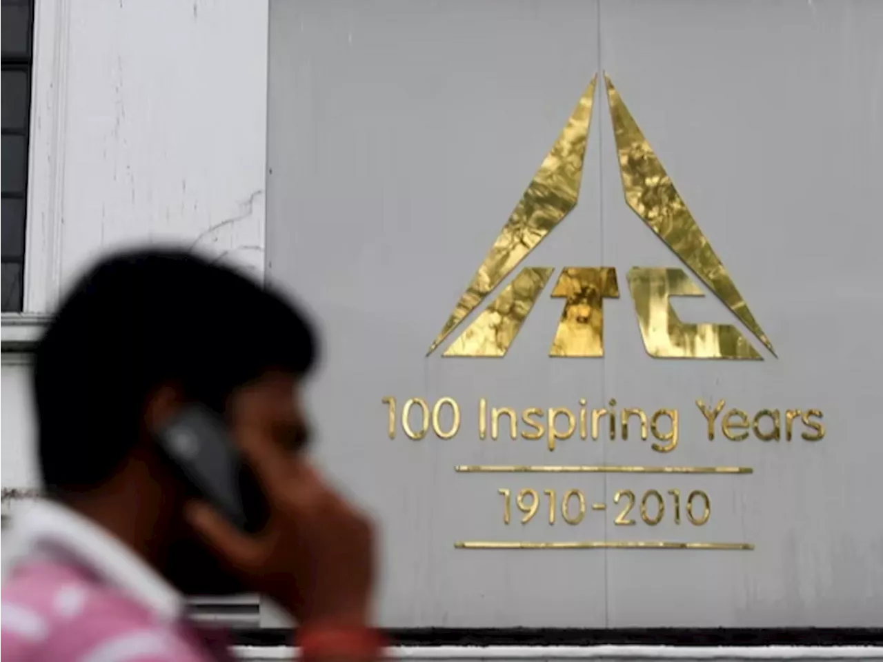 ITC का चौथी-तिमाही में मुनाफा 4% घटकर ₹5,120 करोड़: आय ₹19,446 करोड़ रही, ₹7.50 प्रति शेयर का लाभांश देगी कंपनी