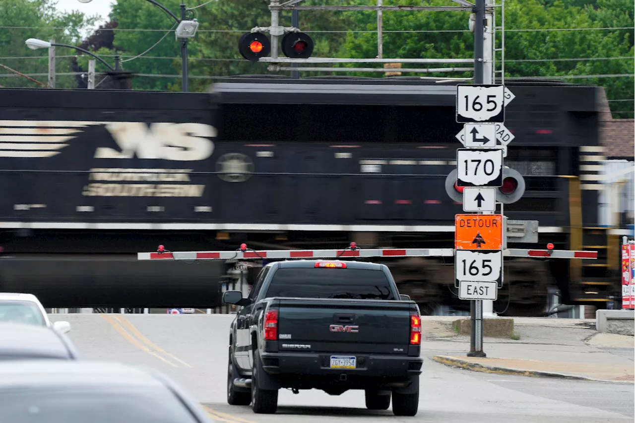 Norfolk Southern to pay $310 million in settlement for East Palestine derailment