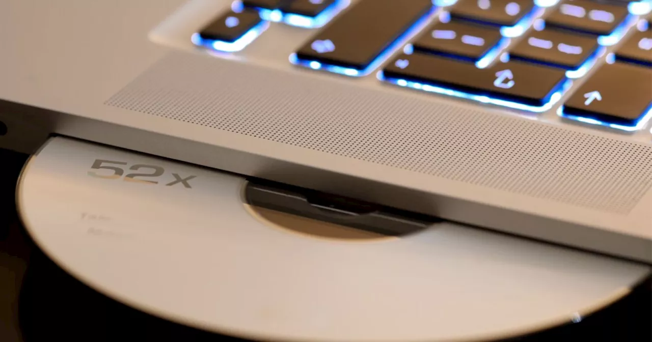 How to burn a CD in Windows 11