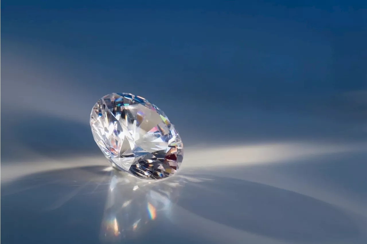 Anglo-owned De Beers sees 15% drop in diamond sales