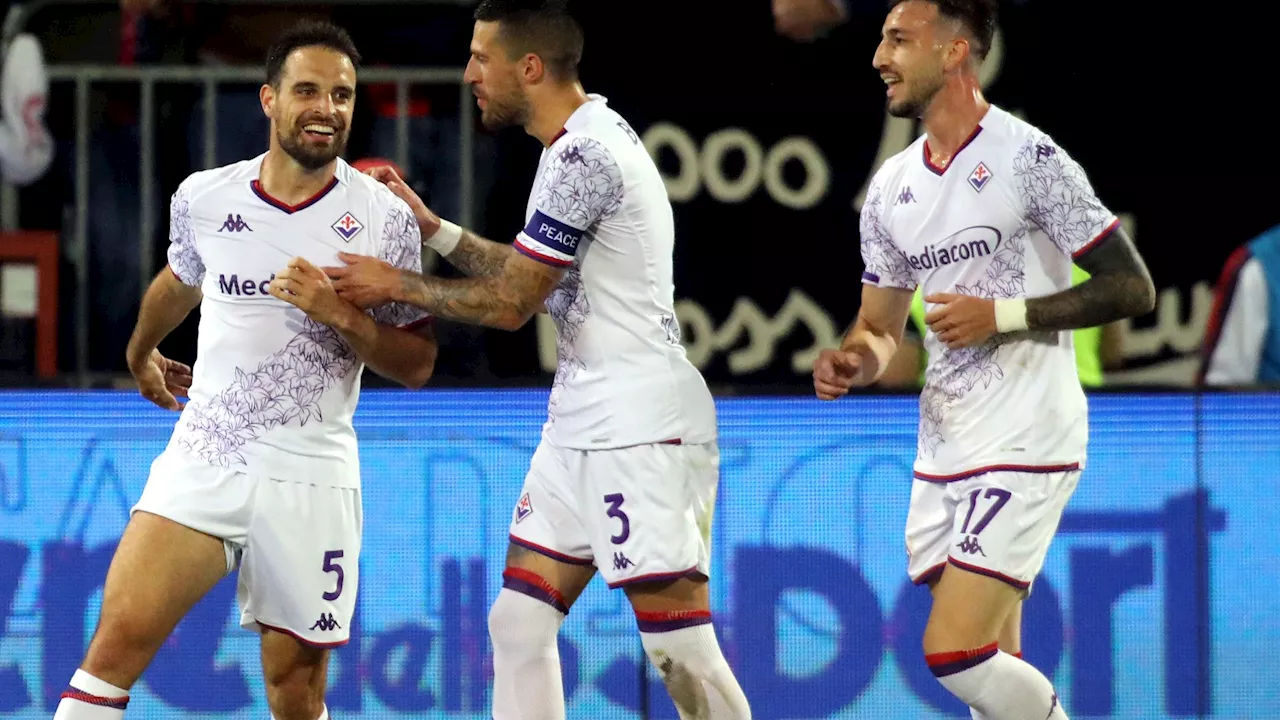 Cagliari-Fiorentina 2-3, cronaca, tabellino e voti: Ranieri lascia il calcio dei club con un k.o rocambolesco, emozioni in Sardegna