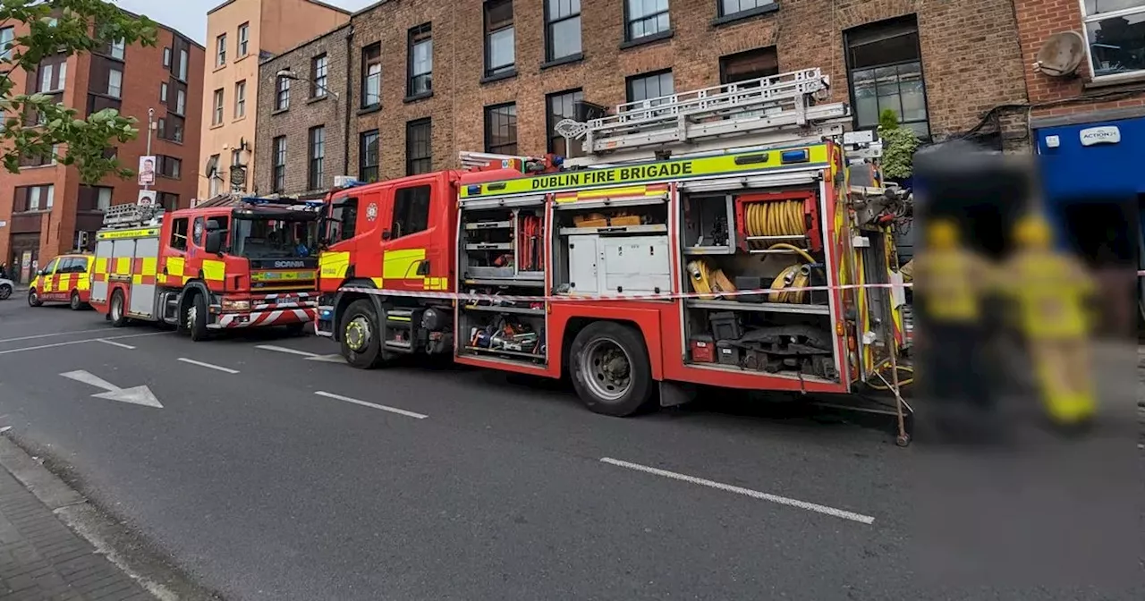 Dublin Fire Brigade tackle early morning building blaze along busy street