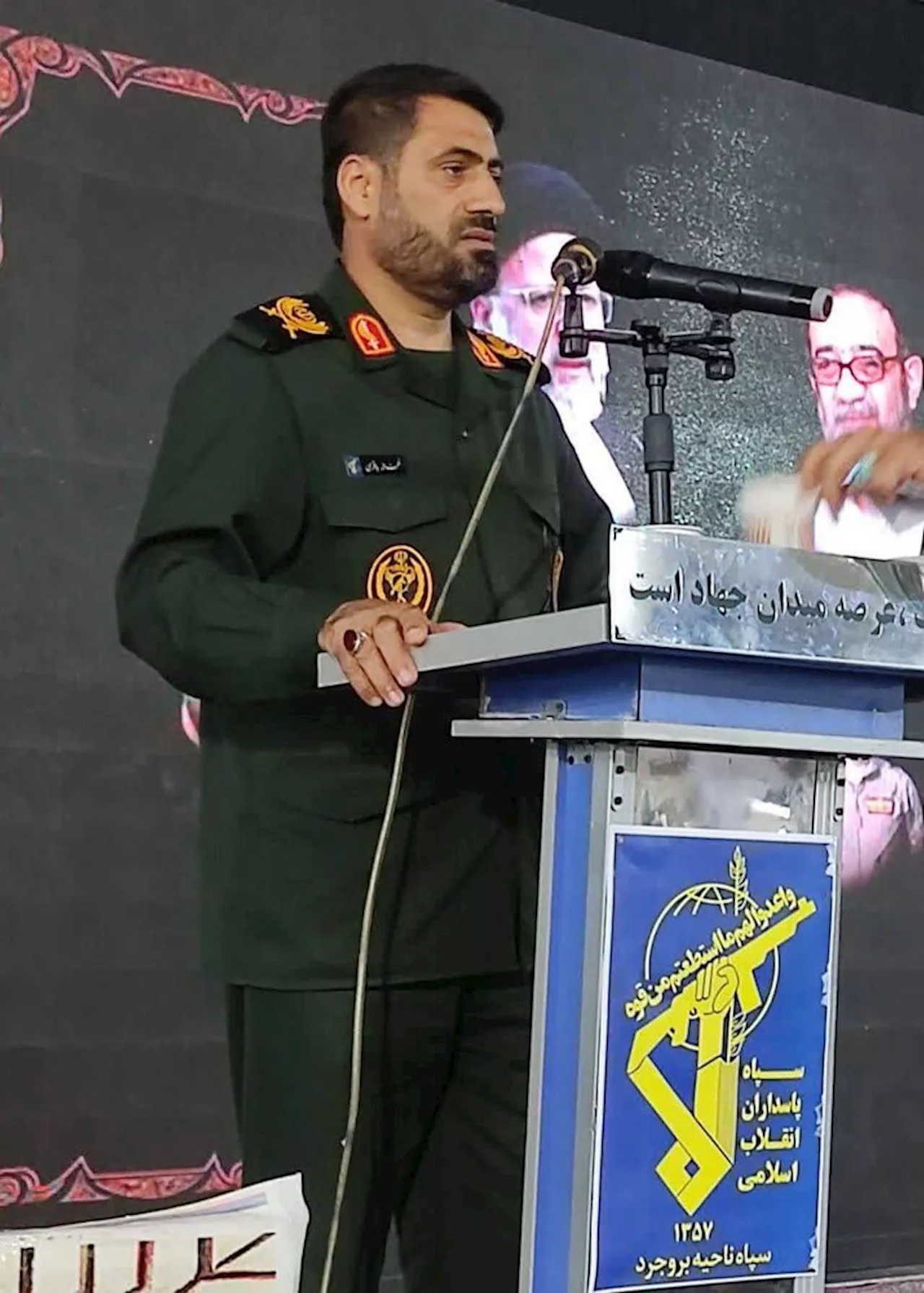 سرلوحه کار رئیس‌جمهور شهید فرمان رهبری در خدمت به مردم بود