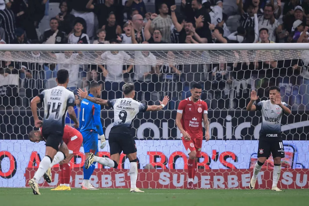 Corinthians leva susto, vence o América-RN nos acréscimos e avança na Copa do Brasil