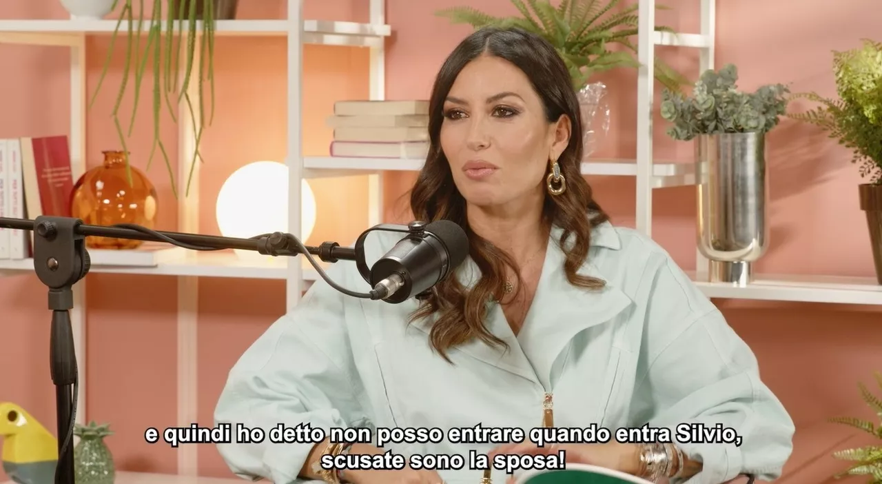 Elisabetta Gregoraci: «Al mio matrimonio dopo l'entrata trionfale di Berlusconi ho pensato: Mi ruba la scena»