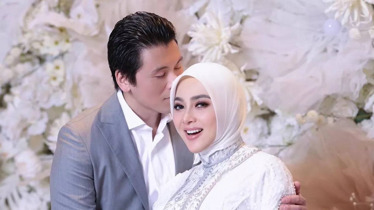 Syahrini Umumkan Hamil Anak Pertama, Bagikan Kabar Bahagia di Instagram