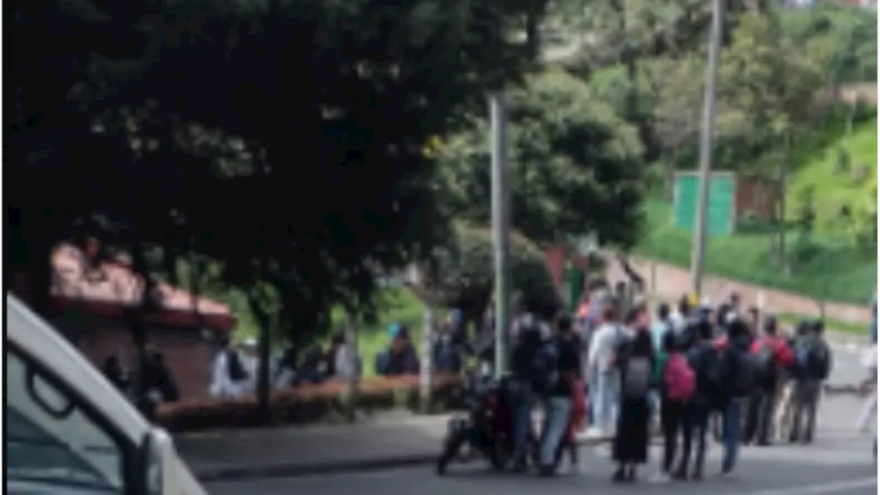 Manifestaciones en el sur de Bogotá generan congestión vehicular